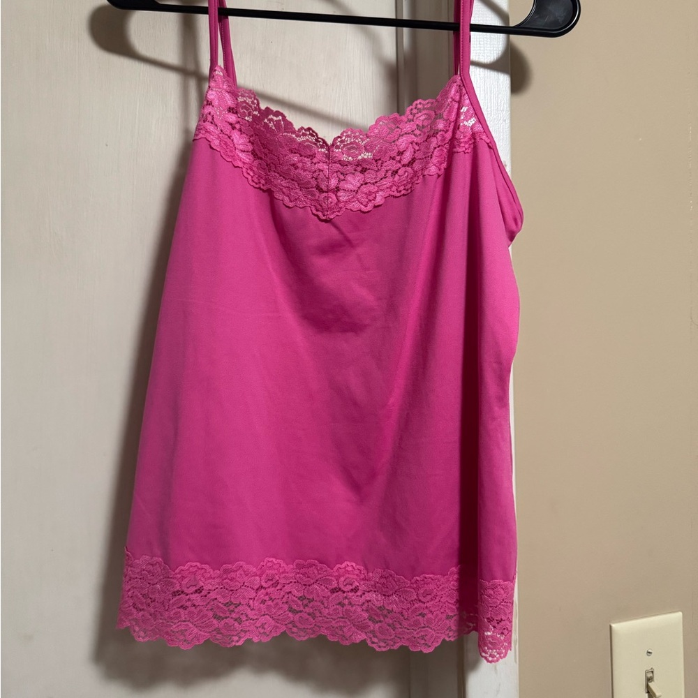 Ladies pink cami with lace size large